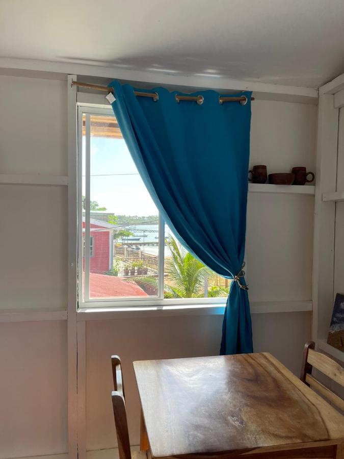 Christina'S Guest House Official Little Corn Island Esterno foto